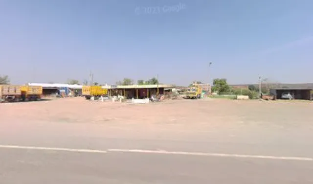 Naresh Baghel Bhojnalya and Family Restaurant