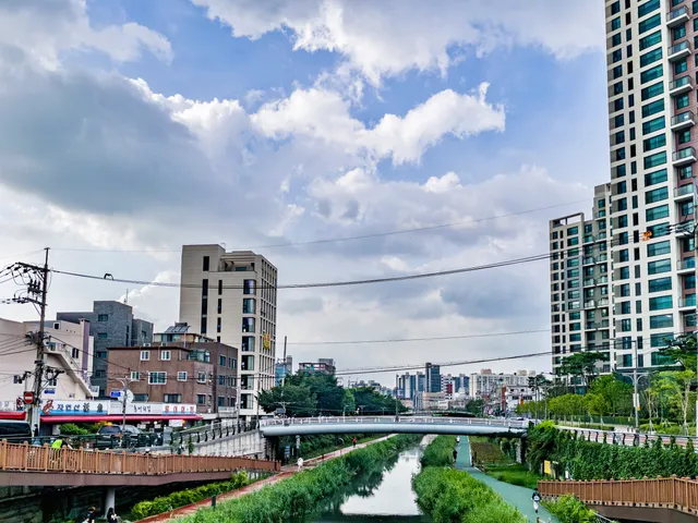 Seongbukcheon Bridge