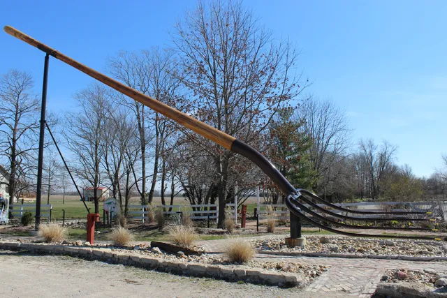 World's Largest Pitchfork