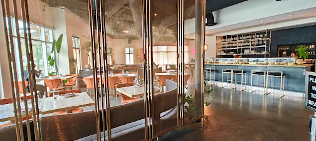 SAOLA Restaurant and Lounge