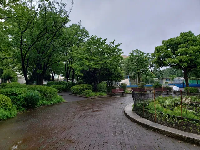 Tsurukawa Central Park