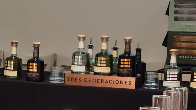 Sol Y Luna Tapas and Tequila