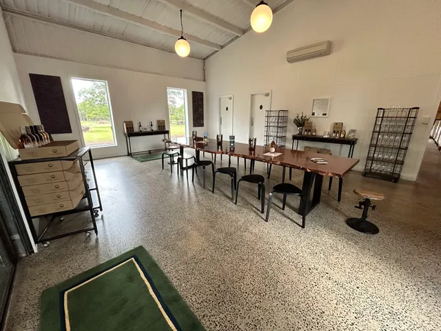 Mount Eyre Vineyards - Honeytree Estate - Hunter Valley Cellar Door