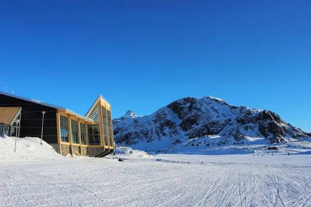 Taseralik Culture Center