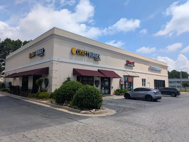 Craft Burger by Shane Duluth