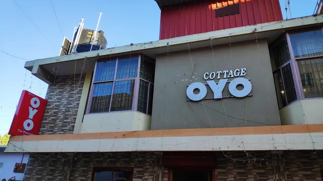 OYO 48907 The Pleasant Days