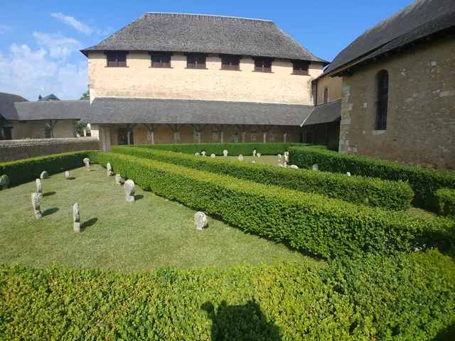 La Commanderie De Lacommande