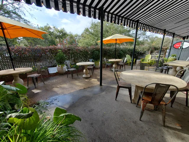 Red or White Wine Mobile