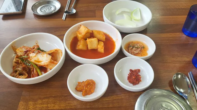 Yongchugol Migung Sundae Naksan