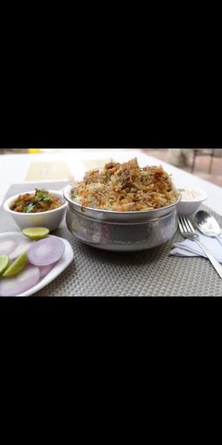 Subhash family restaurant&rooms available