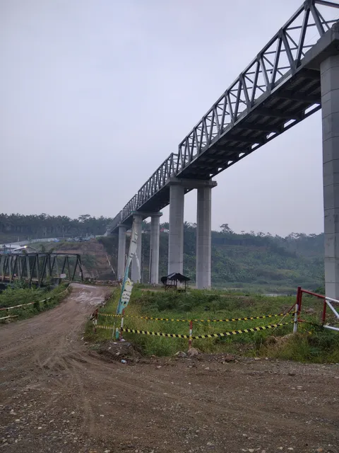 Jembatan Way Sekampung Lampung