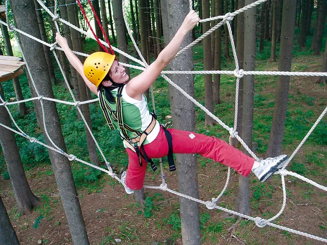 Waldseilgarten Höllschlucht