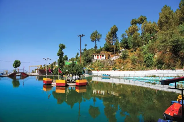 Mussorie Lake