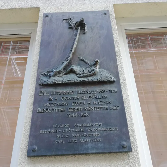 The Glass House Memorial Museum