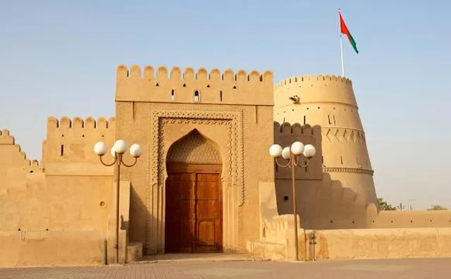 Al Khandaq Fort