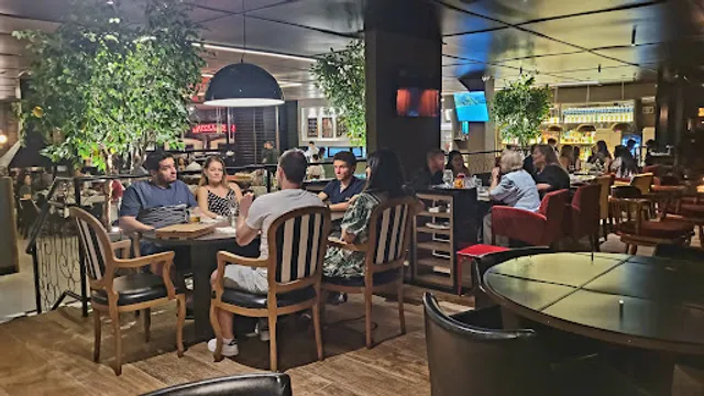 Muzzarella Cucina Italiana - Restaurante e Pizzaria