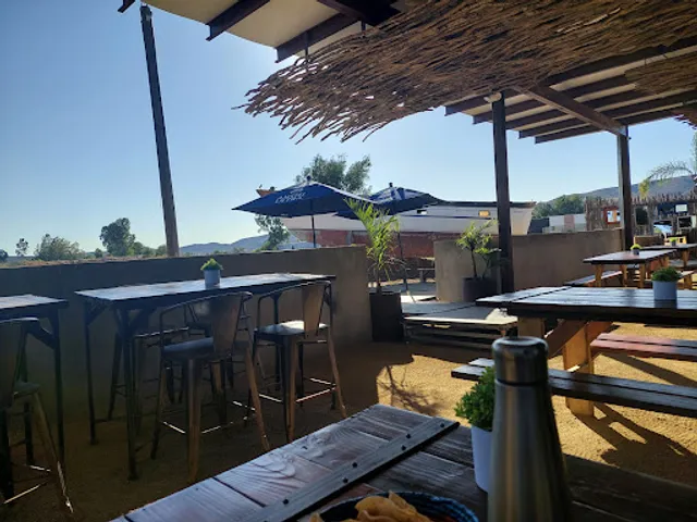 La Cevicheria Oyster Bar Valle