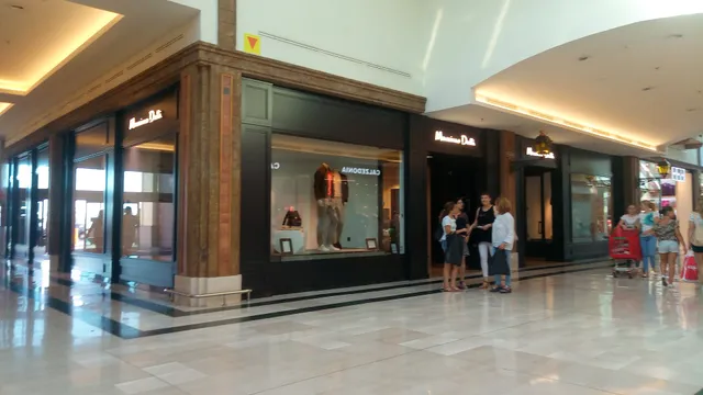 Massimo Dutti