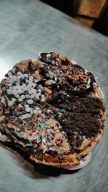 B.compancakes Cheeta camp