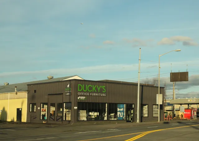 Ducky's Office Furniture