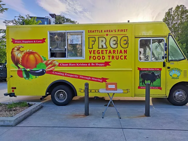 Free Vegetarian Food Truck by NW Share