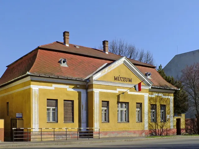 Karacs Ferenc Múzeum