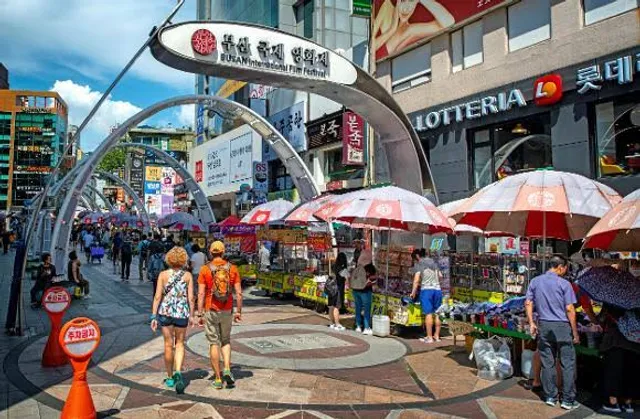 Gwangbok-ro Fashion Street