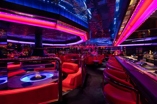 Peppermill and Fireside Lounge