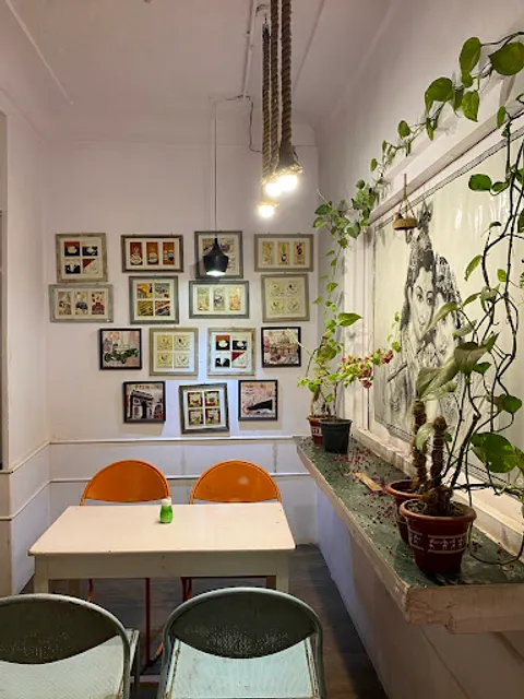 Omi cafe and restaurant