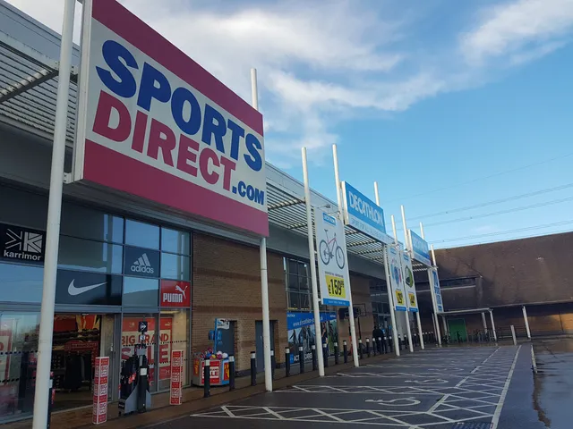 Seacourt Tower Retail Park