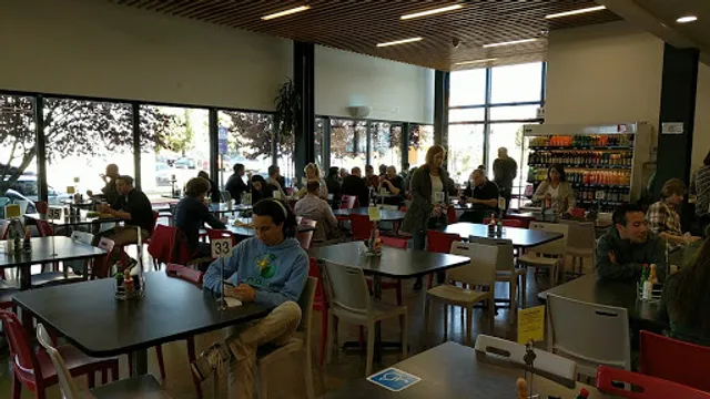 Berkeley Bowl West Cafe