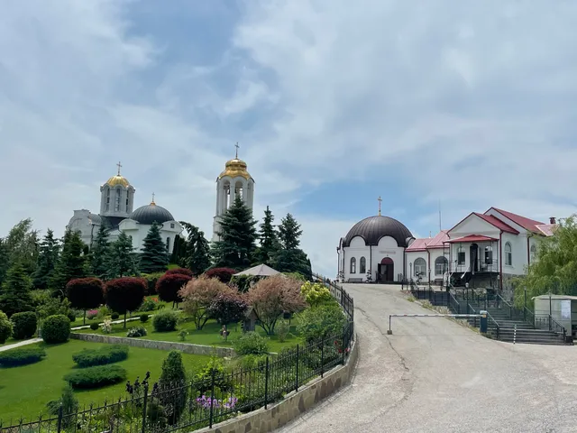 Svyato-Georgiyevskiy Zhenskiy Monastyr'