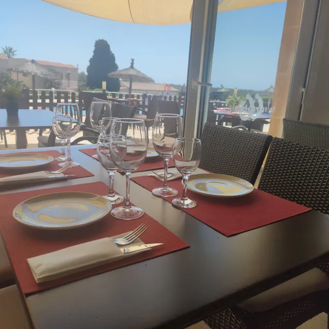 Restaurant Apartamentos Sol Romantica