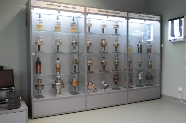 Muzeum Lamp Rentgenowskich Politechniki Opolskiej