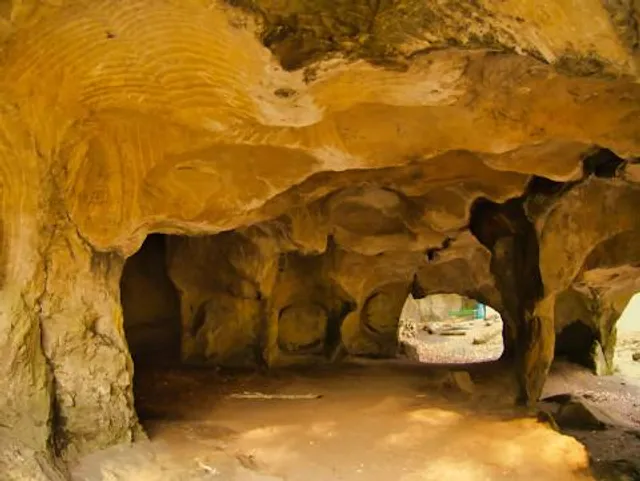 Hohllay cave