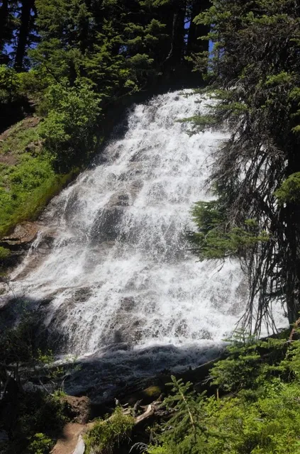 Umbrella Falls