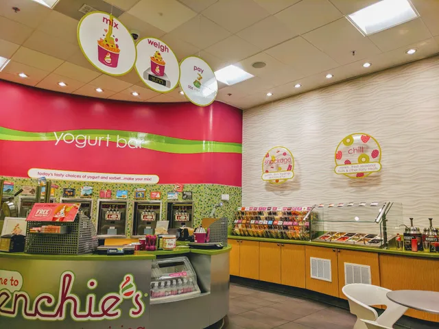 Menchie's Mission Hills