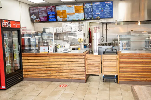 Milan’s Pizza NoHo