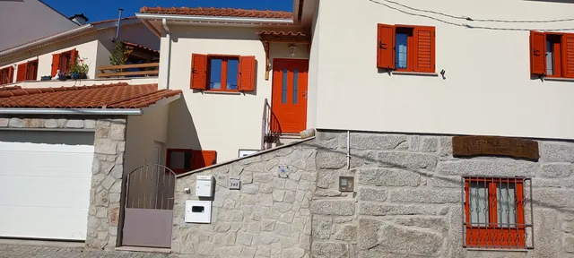 Albergue de Mões - Casa do Ladrilho