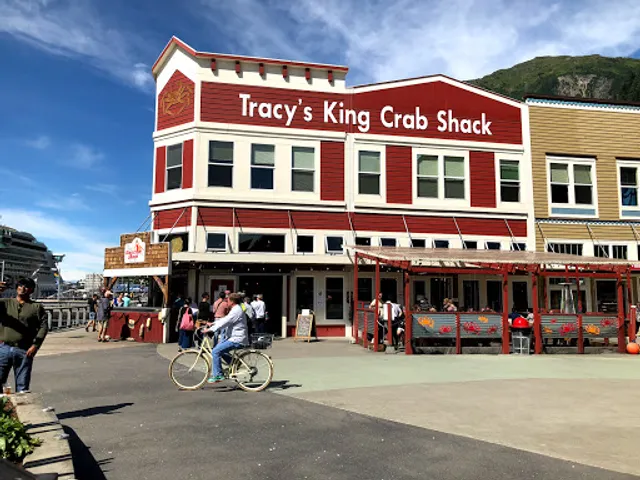 Tracy’s King Crab Shack-Main - CLOSED FOR SEASON