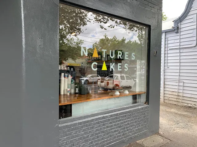 Natures Cakes