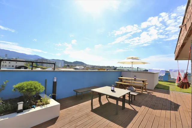 Guesthouse Brick (게스트하우스 브릭)