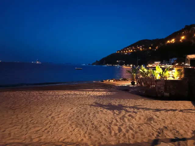 Plage du Vallon de l'Autel