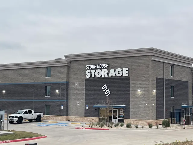 Store House Storage - Granbury