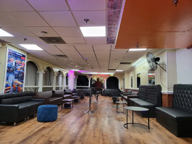 Tarmac Lounge And Restaurant