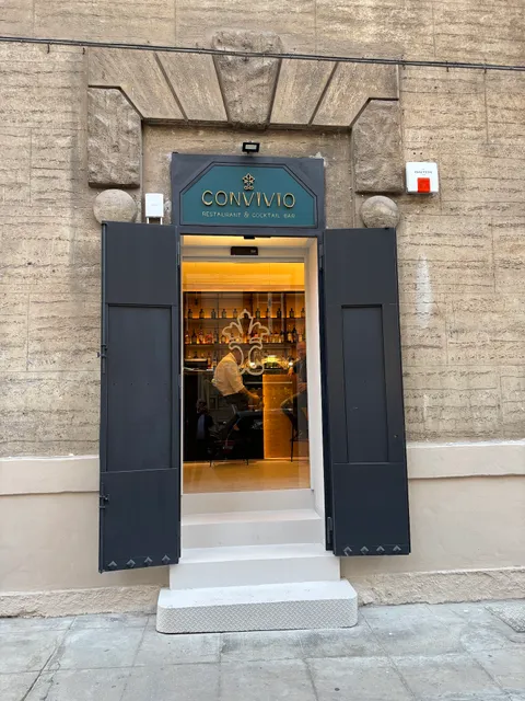 Convivio - Restaurant & Cocktail Bar