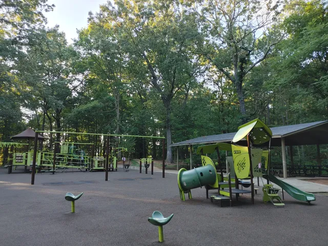 Windwood Hollow Park