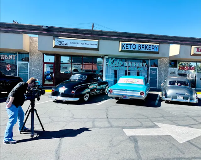 Starburst Parlor Keto Bakery & Coffee Parlor