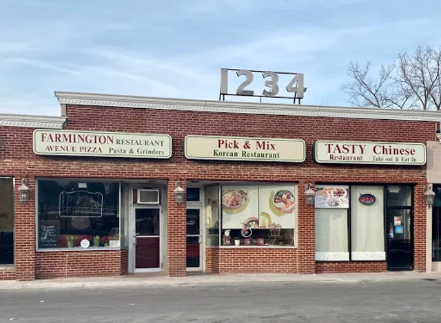 Farmington Avenue Pizza House