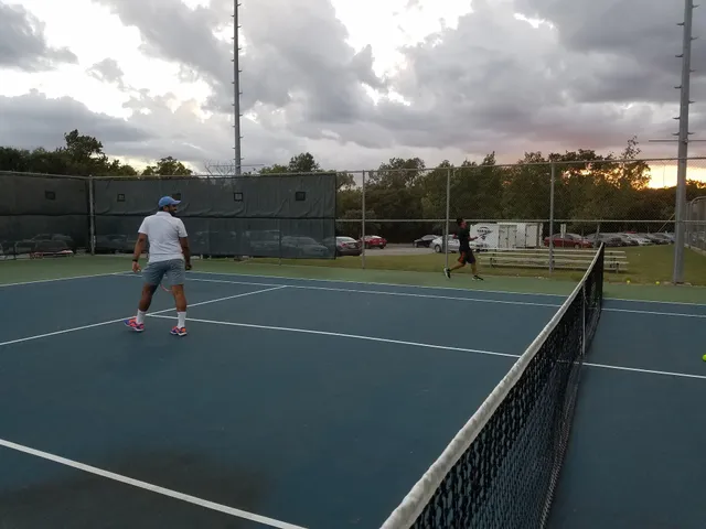 Austin High Tennis Center